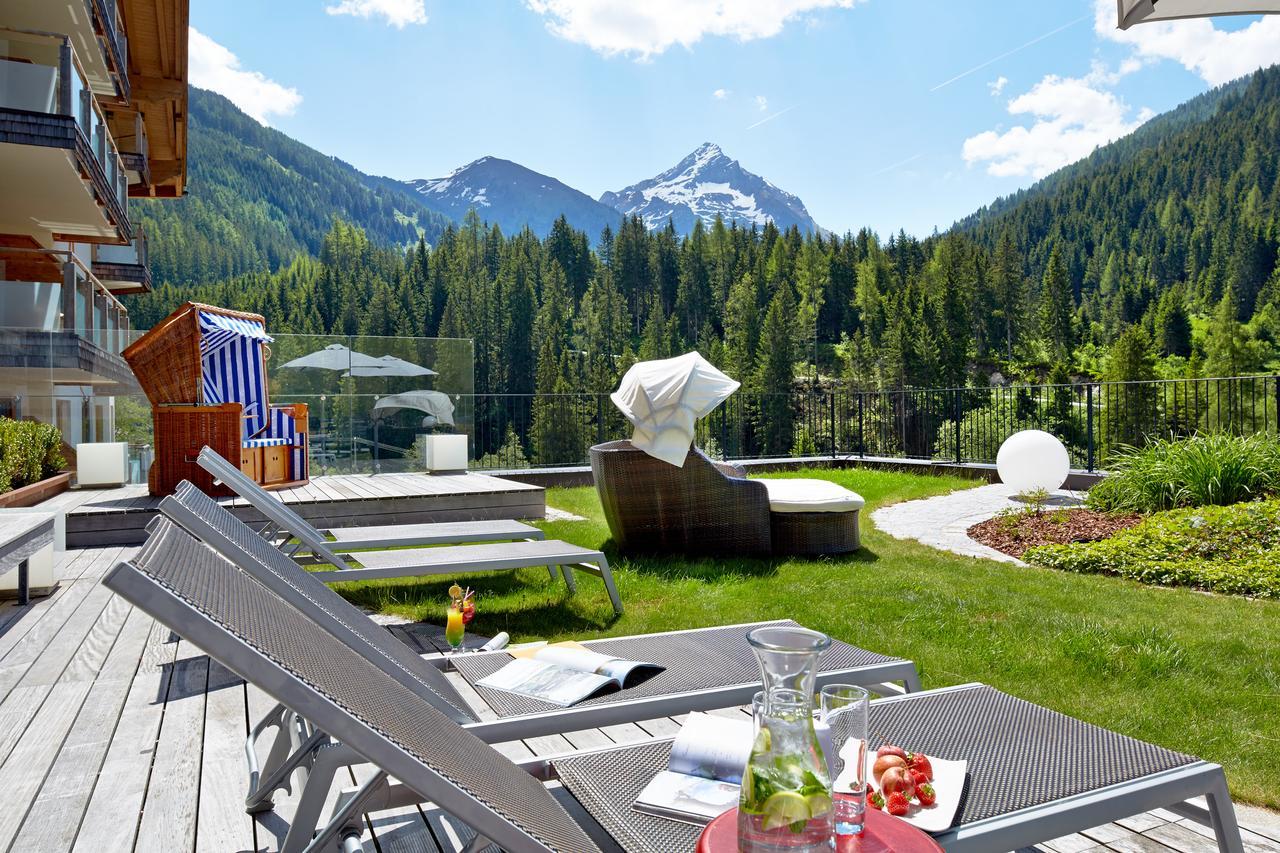 Almhof Family Und Wellness Resort Gerlos Exteriör bild